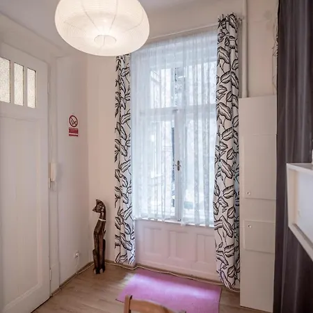 Eva Downtown Apartment *